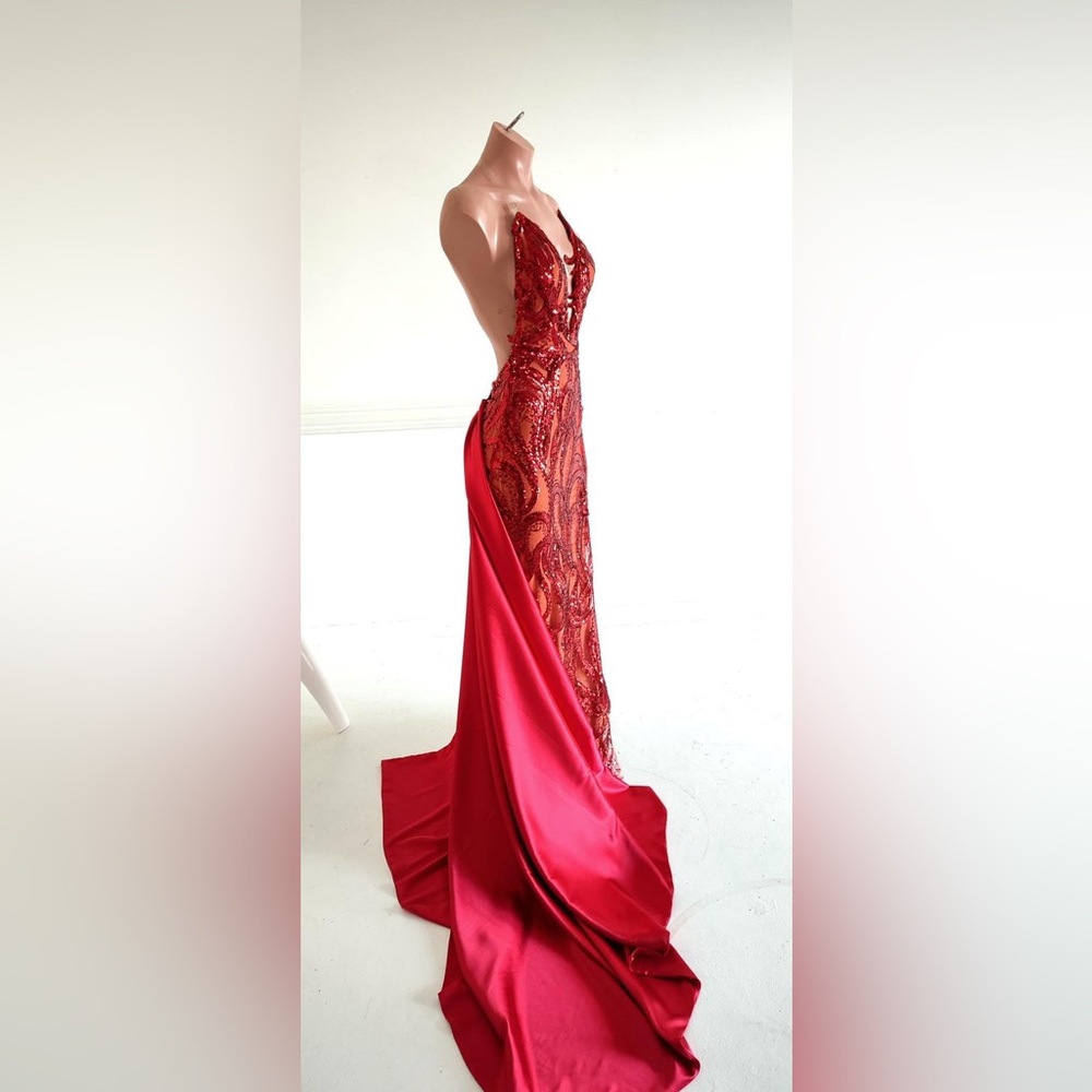 STUNNING RED pageant/prom/evening wear dress, designed by Stepanka Anderson